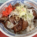 ラーメンスタンド とん平食堂 - 上から
