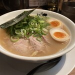 Kyuukyoku Waizu Ramen - 