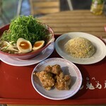 ラーメン魁力屋 - ・京都漆黒醤油 味玉ラーメン 990円/税込
            ・九条ねぎ 198円/税込
            ・焼きめし唐揚げ定食 418円/税込