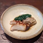 天ぷら たけうち - 蛸の燻製、牡蠣のオイル漬け