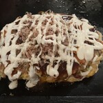 Shinise Okonomiyaki Oosaka Botedyuu - 