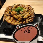 炭火焼き豚丼 豚小家 高槻店 - 