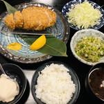 Tonkatsu Kushiage Yuuzen - 吟醸ネギ塩ロースカツ