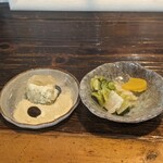 Ishiino Soba - そばがきをきな粉と黒蜜　漬物