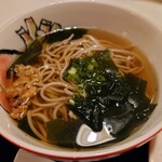 近江そば - 令和5年11月
そば定食 税込650円
はいから蕎麦、おにぎり、漬けもの