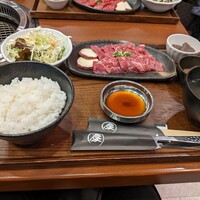 南新宿 和牛焼肉 慶 - 