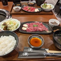 南新宿 和牛焼肉 慶 - 
