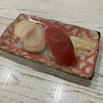 中華そば 四つ葉 - 握り寿司