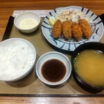 Yayoi Ken - かきフライ定食