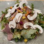 あじ彩　真 - 国産豚薄切り生ベーコン炙りサラダ