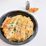 わくわく広場 - 料理写真:カツ丼 620円
かどや商店さんのお弁当