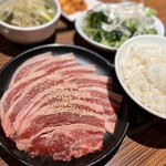 溝の口焼肉 にく野郎 - 