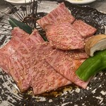 川崎名物 炭火焼肉 食道園 - 