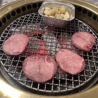 川崎名物 炭火焼肉 食道園 - 