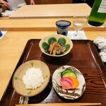 勢麟 - 食事はノドグロの煮付け、ご飯と香の物