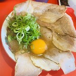 ひろちゃんラーメン - チャーシュー麺　たまごトッピング