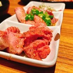 Yakiniku Sakaba Tomosankaku Hanare - 