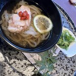 トゥ・ラ・ジョア イズム - 