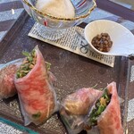 トゥ・ラ・ジョア イズム - 