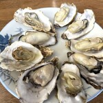 共栄丸水産 - じゃ〜  鳴瀬牡蠣の登場♪