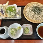 甜蕎屋 源平 - 粗挽蕎麦（穴子天ざる）　　並　1600円