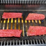 焼肉かなう - 特選黒毛和牛二種