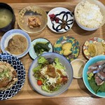 ソラノシタ - 豆皿定食+ミニサラダ(150円)