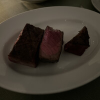 37 Steakhouse & Bar - 