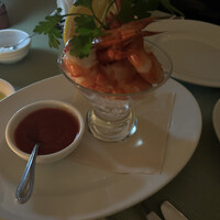 37 Steakhouse & Bar - 