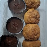 アウトレットスイーツ ロピア - チョコレートケーキ、シュークリーム