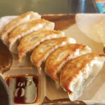 五味八珍 - セットの餃子 (美味しいよ～♪)