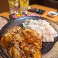 ホルモン焼肉 富や 栄店 - 