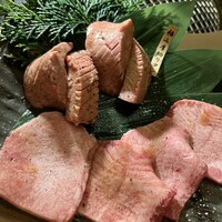 焼肉 しゃぶしゃぶ 石田屋。 北野坂店 - 