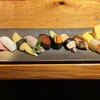 Sushi Hana - 握り　波奈
                大トロ・イカ・数の子・平目の縁側・イクラ・ウニ・鮑・穴子・海老・玉子