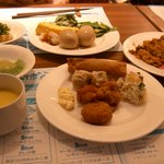 地球の恵みと炎 アース＆ファイヤー - 料理を盛り付けてきました