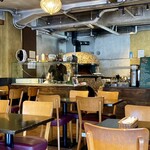 パラッツォ サン グスト - 内観