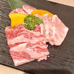 和牛焼肉食べ放題 肉屋の台所 - 