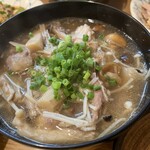 もつやきはる - きのこと肉の煮たの