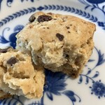 Hibi - 司康饼。喜欢这种松脆酥散的口感！