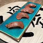 にくがとう 六本木ヒルズ店 - 