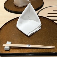 横浜 うしみつ - テーブルセッティング