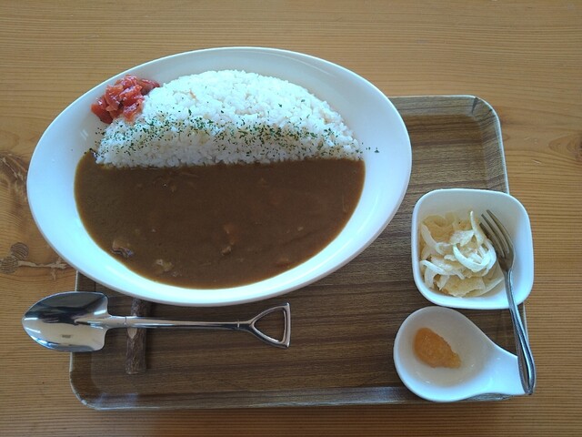 喫茶ねもりだ &ndash; 阿仁前田温泉の隠れ家カフェでくつろぐ