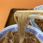 Tontarou - 中華麺は少し柔らかめで歯に優しい