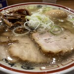 Chuuka Soba Semmon Tanaka Soba Ten - ラーメン卵入り