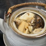 樋山 - 松茸土瓶蒸し、溢れる松茸