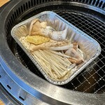 幸せの焼肉食べ放題 かみむら牧場 - 