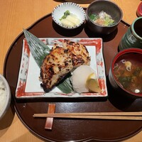 伊豆の旬 やんも 丸の内店 - 