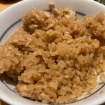 Atsugiri Tonkatsu Yoshihei - 炊き込みご飯