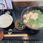 Tenko - 揚げ餅は、通常サイコロサイズが数個入っている