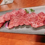 神戸牛焼肉 もと牛 - 